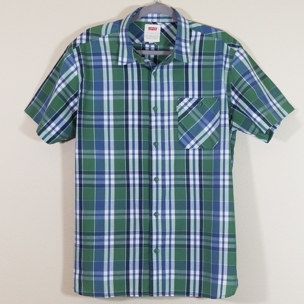 Levi's short sleeve button down shirt